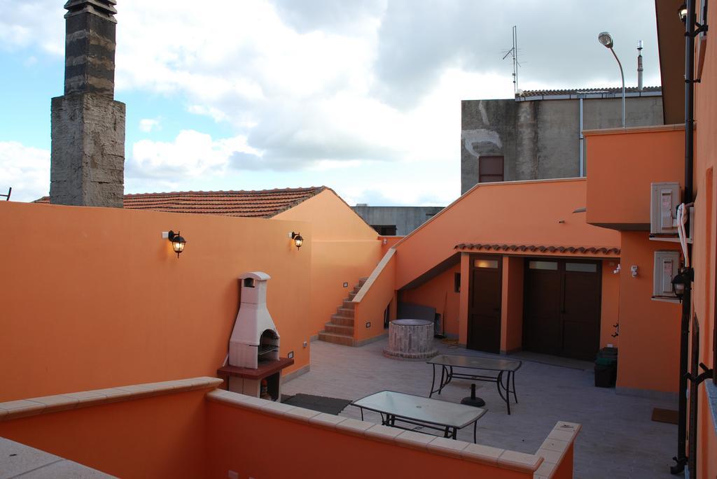 Alba Sarda Residence Iglesias Luaran gambar