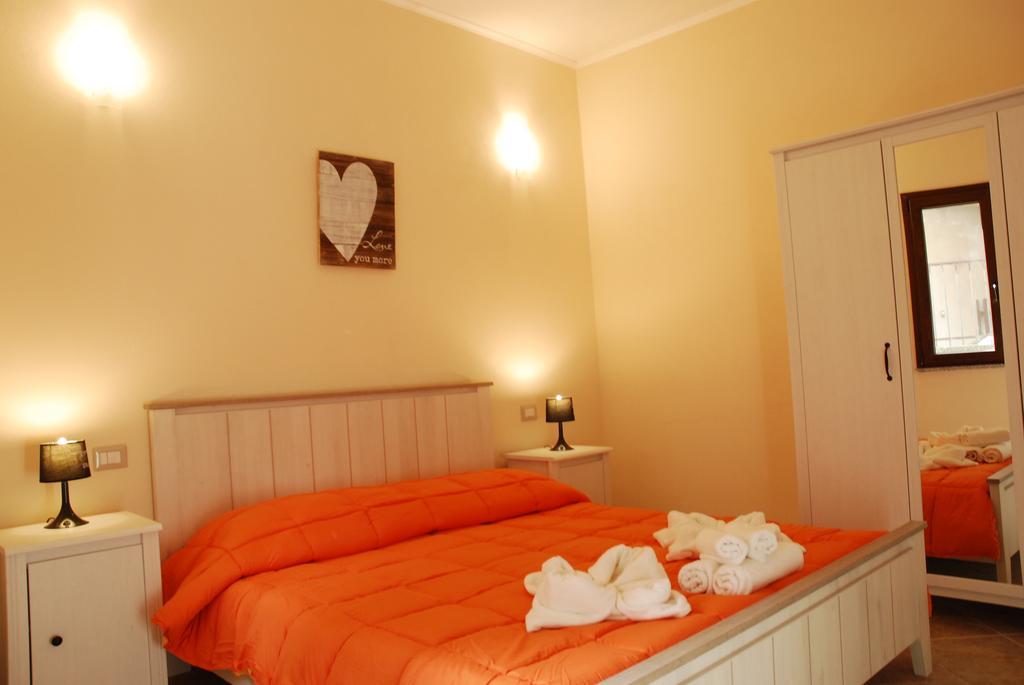 Alba Sarda Residence Iglesias Luaran gambar